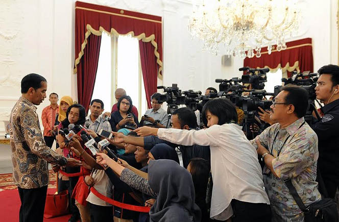 Presiden RI: "Ekonomi Melambat, Urusan Gaji Urusan Tunjangan, Malu"